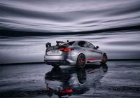 Giulia Quadrifoglio Luna Rossa 4