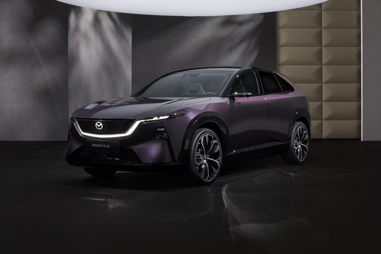 Mazda CX-6e